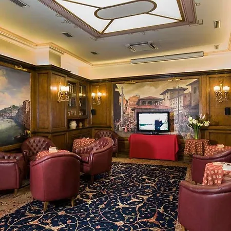 Adler Cavalieri Hotel-private Spa&gym Hotell Florens