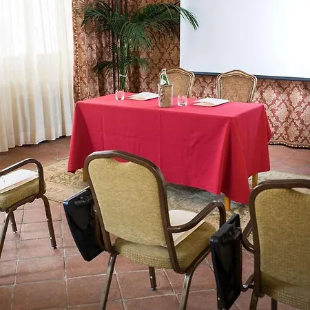 Hotell Adler Cavalieri Hotel-private Spa&gym 4*