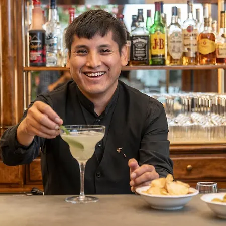 Hotell Adler Cavalieri Hotel-private Spa&gym