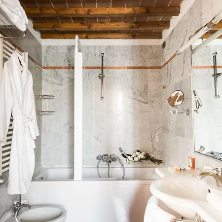 Adler Cavalieri Hotel-private & Gym Florencia