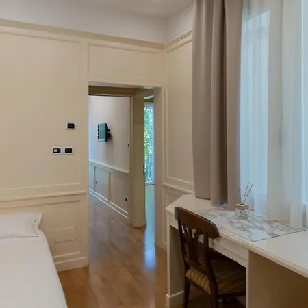 Szálloda Adler Cavalieri Hotel-private & Gym