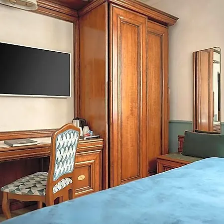 Adler Cavalieri Hotel-private & Gym Hotel Florence