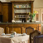 Adler Cavalieri Hotel-private & Gym מלון 4*