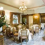 Adler Cavalieri Hotel-private & Gym מלון 4*