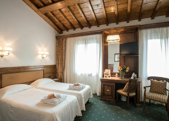 Adler Cavalieri Hotel-private & Gym 호텔 4*